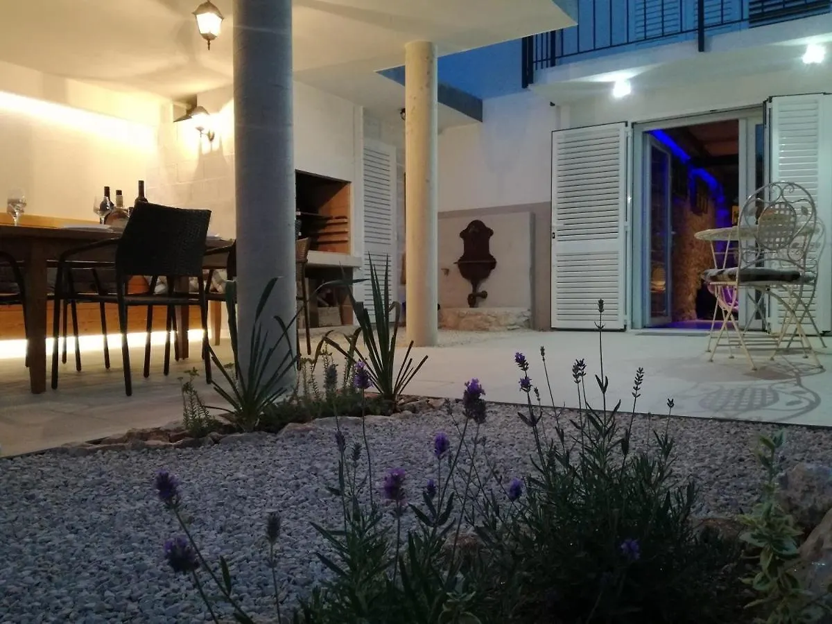 Holiday home Holiday House With A Parking Space Nin, Zadar - 14295